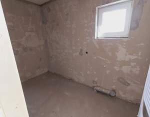 Casa tip Duplex, 130 mp, teren 450 mp, panorama sud, loc. Stolna
