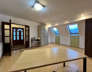 Bureau à louer, 90m2 dans Cluj-napoca, zone Plopilor