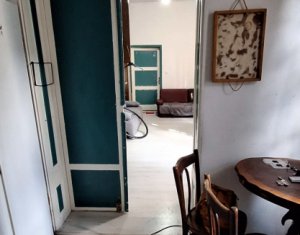 Appartement 4 chambres à vendre dans Cluj-napoca, zone Centru