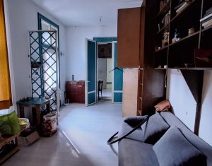 Appartement 4 chambres à vendre dans Cluj-napoca, zone Centru