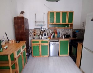 Appartement 4 chambres à vendre dans Cluj-napoca, zone Centru