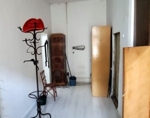 Appartement 4 chambres à vendre dans Cluj-napoca, zone Centru