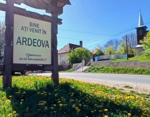 , 180m2 dans Ardeova, zone Centru
