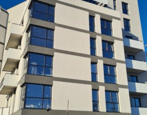 Spatiu comercial sau de birouri, imobil nou, zona Hornbach !
