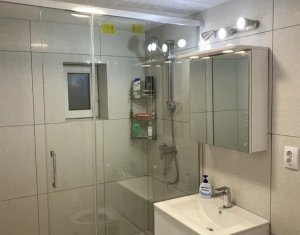 Appartement 3 chambres à louer dans Cluj-napoca, zone Zorilor
