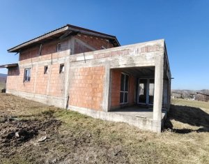 Casa la tara cu 1843 mp teren – liniste si natura langa Cluj