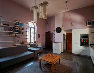 Appartement 3 chambres à louer dans Cluj-napoca, zone Centru
