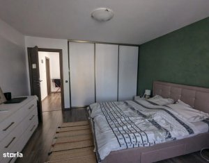 Maison 3 chambres à vendre dans Floresti