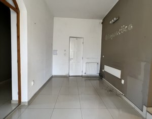 Imobil 230mp, birouri sau servicii, centru stomatologic in Gruia la urcare