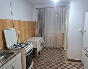 Apartament decomandat, 3 camere, balcon, Manastur
