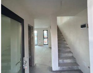 Maison 4 chambres à vendre dans Cluj-napoca, zone Andrei Muresanu