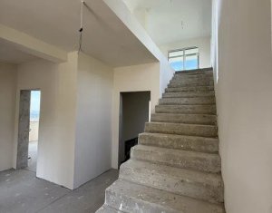 Maison 5 chambres à vendre dans Feleacu
