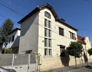 , 160m2 dans Cluj-napoca, zone Centru