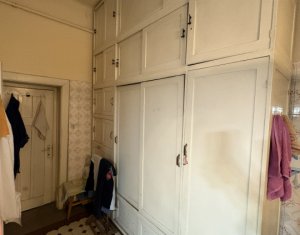 Appartement 5 chambres à vendre dans Cluj-napoca, zone Centru