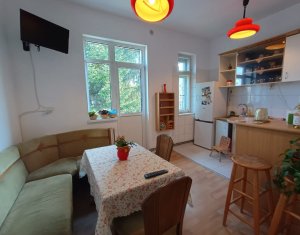 Appartement 3 chambres à vendre dans Cluj-napoca, zone Centru