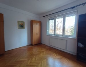 Appartement 3 chambres à vendre dans Cluj-napoca, zone Centru