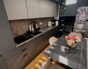Appartement 3 chambres à vendre dans Cluj-napoca, zone Someseni