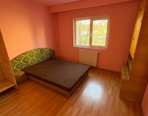Apartament 2 camere, Plopilor, etaj 1, camere decomandate, centrala proprie ! 