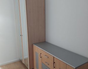 Appartement 3 chambres à louer dans Cluj-napoca, zone Bulgaria