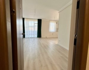 , 52m2 dans Floresti