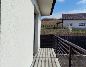 Casa de vanzare in Dezmir
