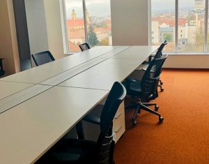 Bureau à louer dans Cluj-napoca, zone Centru