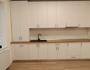 Bureau à louer dans Cluj-napoca, zone Marasti
