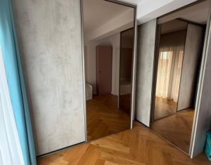 Appartement 3 chambres à vendre dans Cluj-napoca, zone Buna Ziua