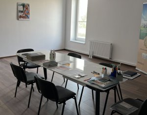 Industrial space for rent in Floresti