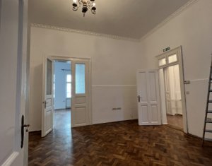 Espace Commercial à louer dans Cluj-napoca, zone Centru