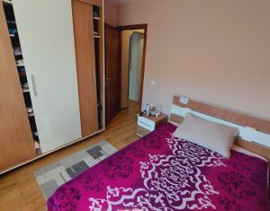 Appartement 4 chambres à vendre dans Cluj-napoca, zone Manastur