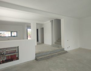 Maison 6 chambres à vendre dans Feleacu