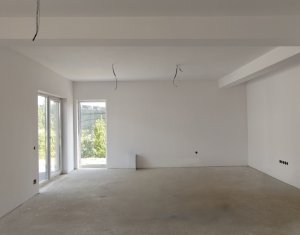 Casă individuală de vânzare în Dezmir, teren 741 mp