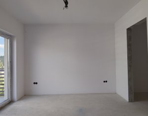 Casă individuală de vânzare în Dezmir, teren 741 mp