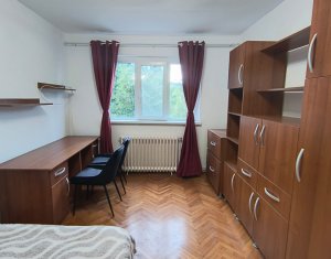 , 82m2 dans Cluj-napoca, zone Manastur