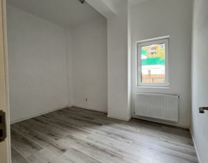 Espace Commercial à louer dans Cluj-napoca, zone Dambul Rotund