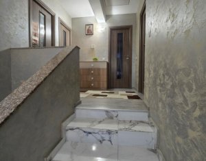 Duplex 4 camere, la cheie, Floresti, zona Sesul de Sus 