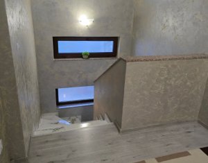 Duplex 4 camere, la cheie, Floresti, zona Sesul de Sus 