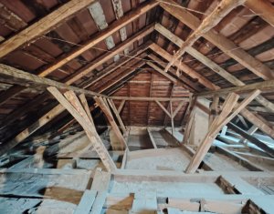 Maison 3 chambres à vendre dans Bontida, zone Centru