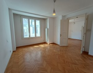 , 84m2 dans Cluj-napoca, zone Centru