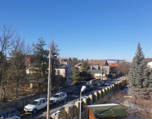 Appartement 4 chambres à louer dans Cluj-napoca, zone Zorilor
