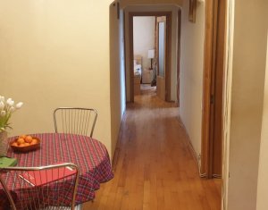 Appartement 3 chambres à vendre dans Cluj-napoca, zone Manastur