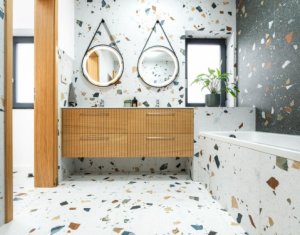 Maison 5 chambres à vendre dans Floresti