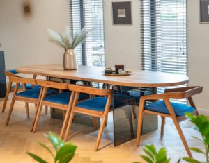 Maison 5 chambres à vendre dans Floresti