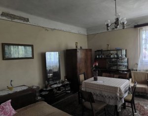 Casa renovabila, 3 camere, 146 mp utili, 770 mp teren, zona Andrei Muresanu 