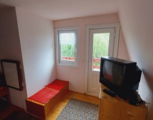 Maison 3 chambres à vendre dans Belis, zone Centru