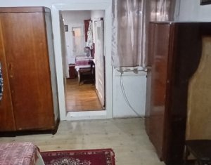 Maison 4 chambres à vendre dans Manastireni