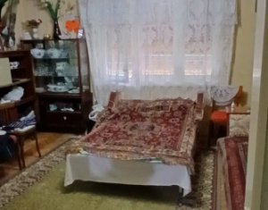 Maison 4 chambres à vendre dans Manastireni