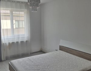 Appartement 3 chambres à louer dans Floresti