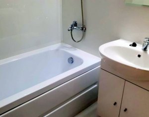 Appartement 3 chambres à louer dans Floresti